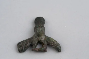 Amulette en forme de phallus